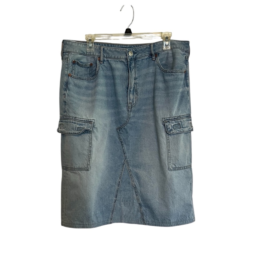 American Eagle Dreamy Drape High-Waisted Cargo Denim Midi Skirt size 16